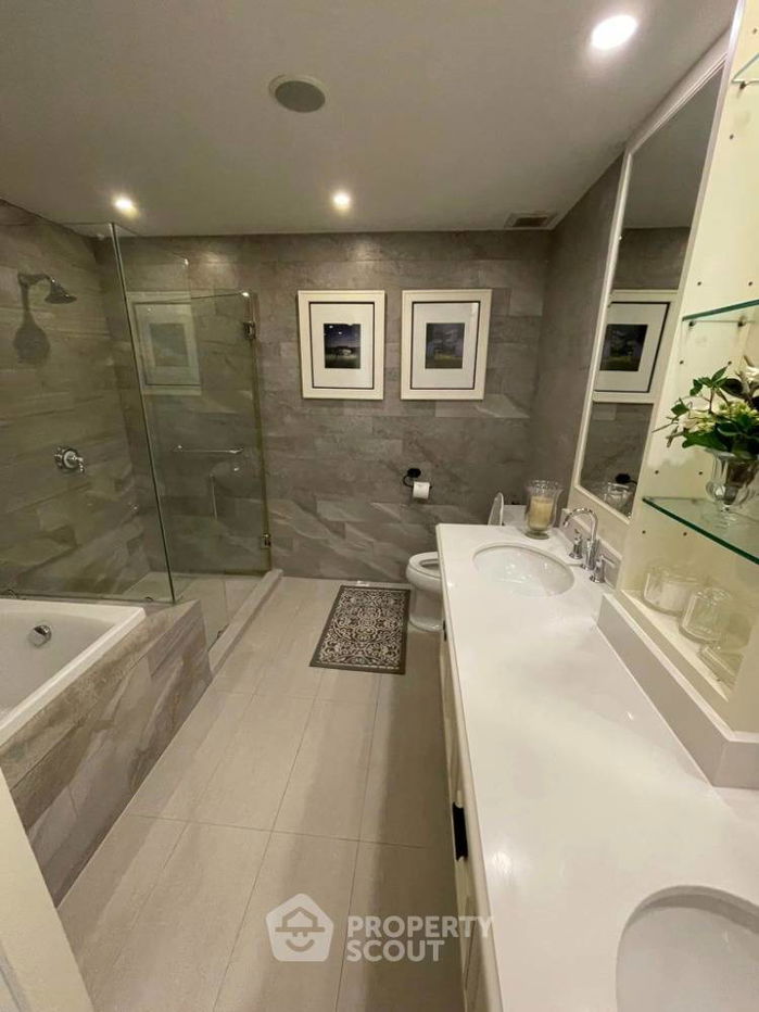 picture 2-BR Condo at Somkid Gardens Condominium near BTS Chit Lom (ID 1746771) - 4/6
