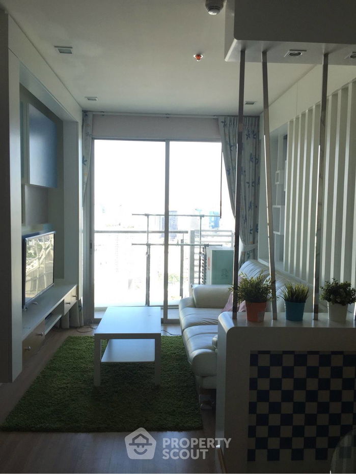 picture 2-BR Condo at Sky Walk Residences near BTS Phra Khanong (ID 330803) - 2/12