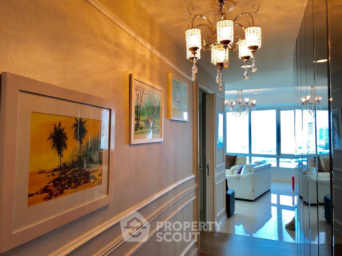 picture 3-BR Condo at Baan Rajprasong Condominium near BTS Ratchadamri (ID 511452) - 7/8