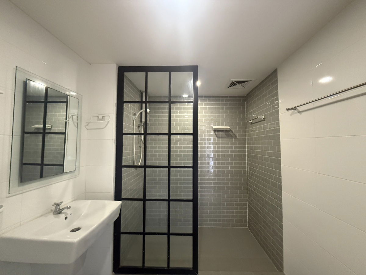picture Srithana Condo 2, Studio, 38 sq m., near One Nimman - 14/24