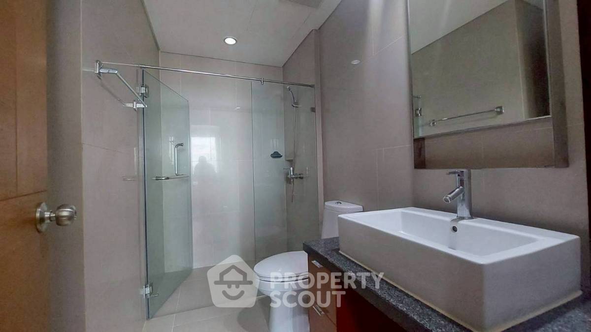 picture 2-BR Condo at Villa Sathorn near BTS Krung Thon Buri (ID 2287608) - 15/18