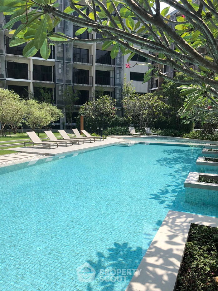 picture 2-BR Condo at Blossom Condo @ Sathorn-Charoenrat near BTS Surasak (ID 2282383) - 11/12