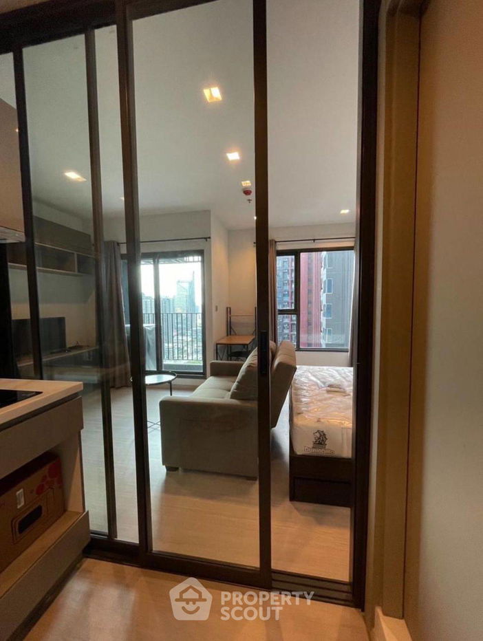 picture 1-BR Condo at Life Asoke - Rama 9 near MRT Phra Ram 9 (ID 1445226) - 5/9