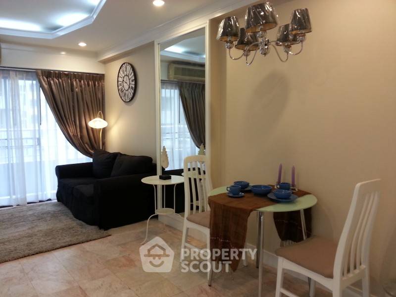 picture 1-BR Condo at Saranjai Mansion Condominium near BTS Nana (ID 566986) - 3/16