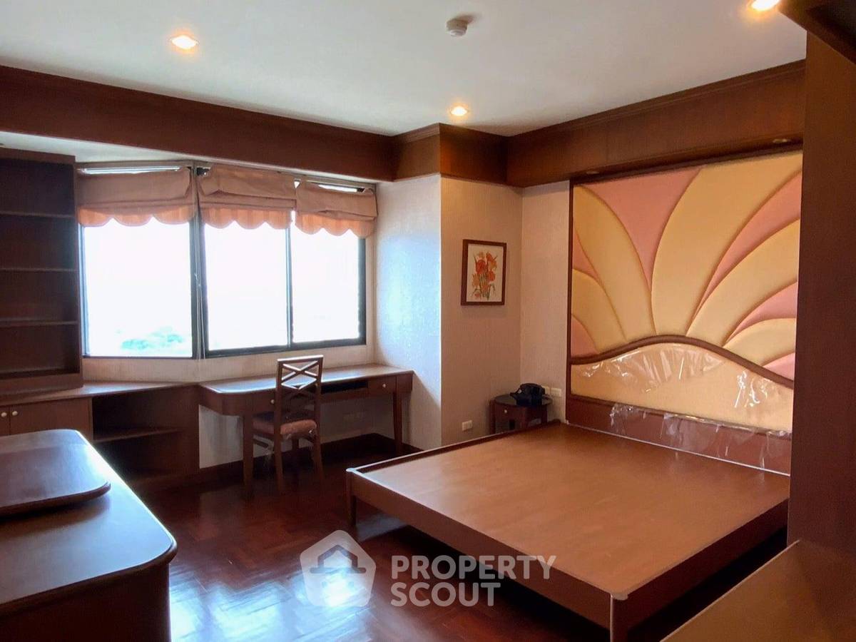 picture 3-BR Condo at PM Riverside Condominium in Bang Phong Phang (ID 529767) - 15/22