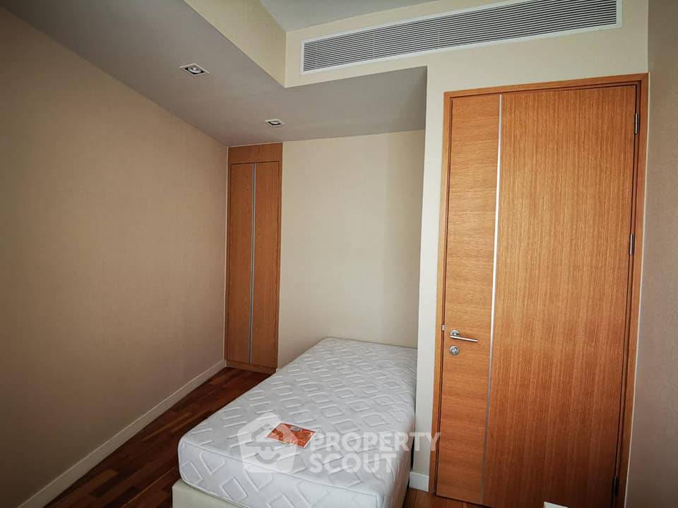 picture 2-BR Condo at Millennium Residence @ Sukhumvit Condominium near BTS Phrom Phong (ID 566576) - 7/10