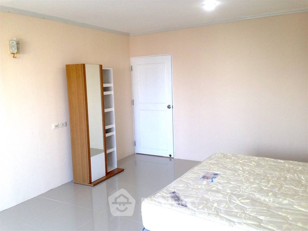 picture 3-BR Condo at The Waterford Thonglor near BTS Thong Lor (ID 515671) - 9/15