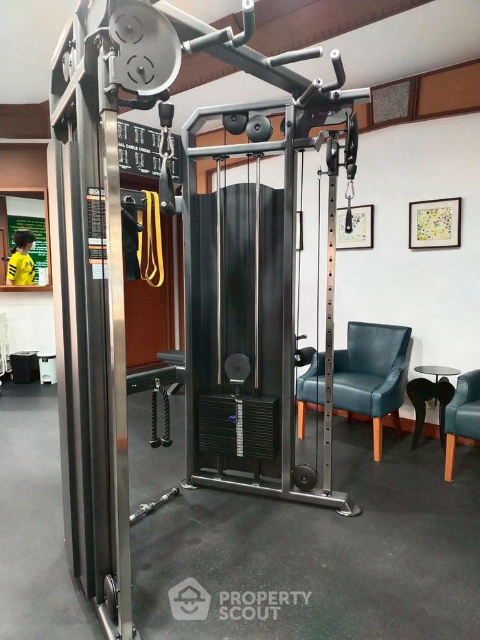 picture 2-BR Condo at Lake Avenue Sukhumvit 16 near BTS Asok (ID 2287211) - 9/12