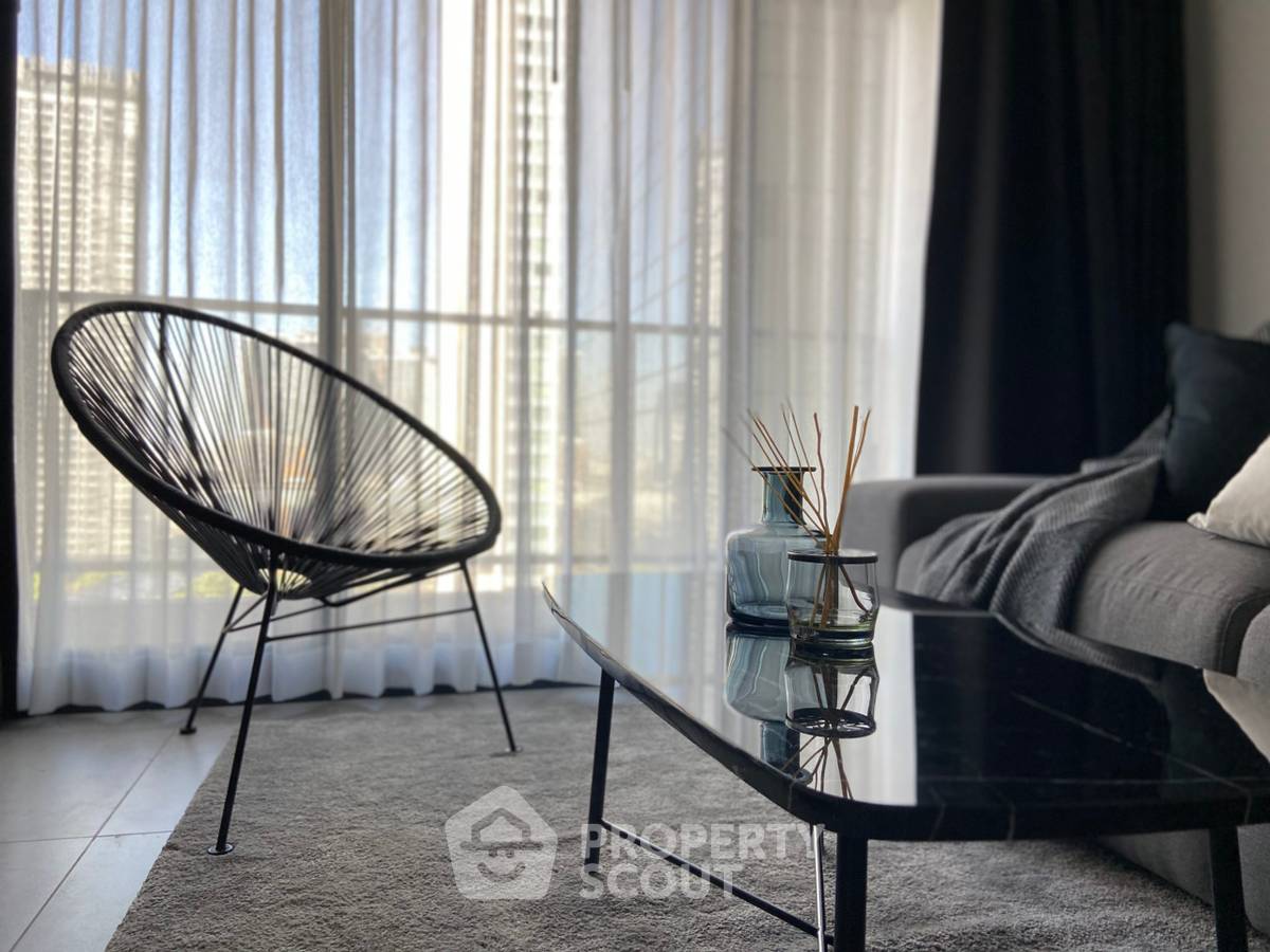 picture 1-BR Condo at The Lofts Asoke near MRT Phetchaburi (ID 513939) - 2/8