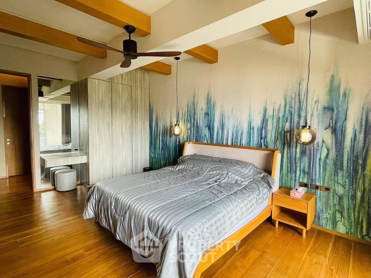 picture 4-BR Condo at Phatsana Garden near BTS Ekkamai (ID 1132553) - 4/9