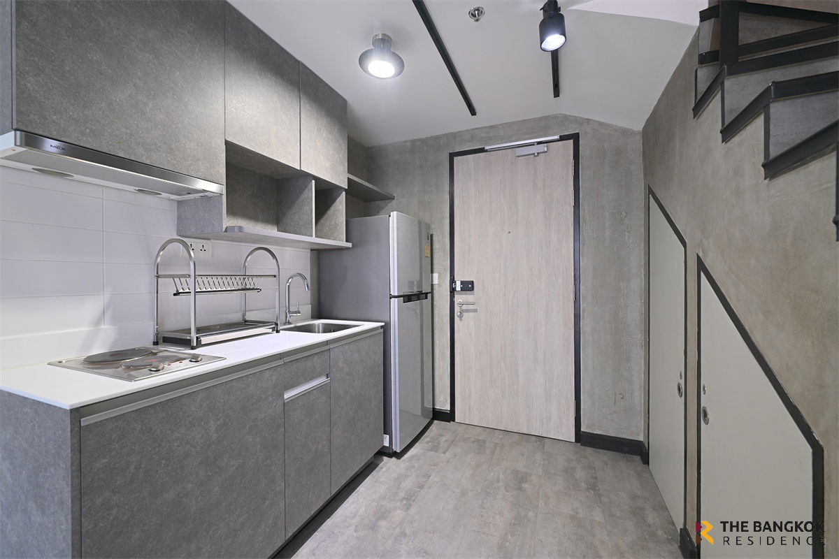 picture 🔥Ideo Mobi Rama 9  - Rent 32,000 bath / month, 2B2B Duplex size 62 sqm, available ( Line ID: real_realestate or phone: 0842824246)  - 4/19