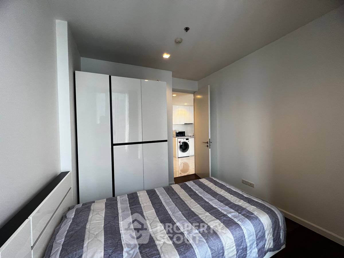 picture 2-BR Condo at Nara 9 By Eastern Star near BTS Chong Nonsi (ID 681749) - 8/12