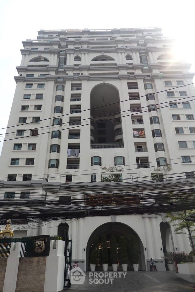 picture 2-BR Condo at Royal Castle Sukhumvit near BTS Phrom Phong (ID 886671) - 8/21