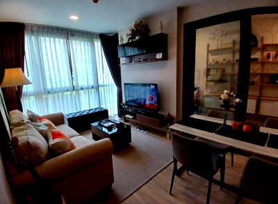 Condos for sale : Taka Haus               Ekkamai 