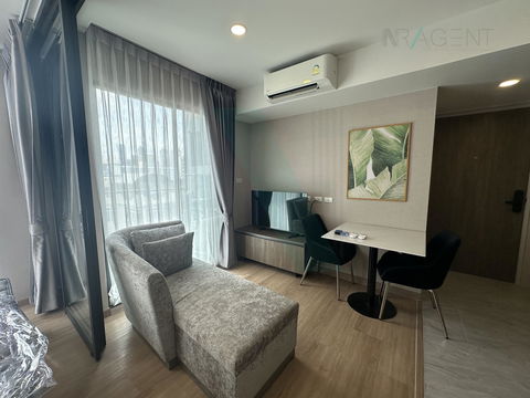 For Rent Condo LLOYD SOONVIJAI-THONGLOR Building 1, Floor 5,1 bed room, Room size 28 sqm