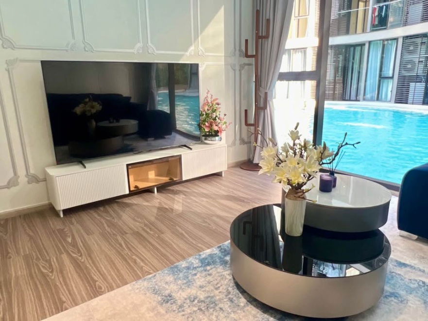 picture ⚡Rare Unit ⚡Condo for sale, Fynn Asoke, Sukhumvit 10, 3 bedrooms, Pool Access, can access the-SW002929 pool directly from the room, feel resort style - 5/36