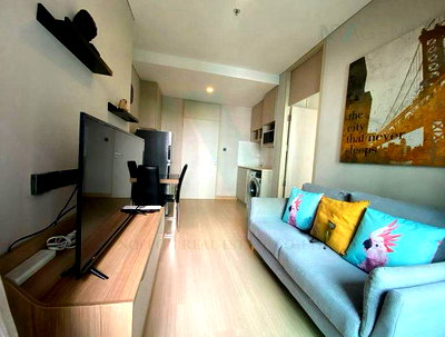 ขายคอนโด : ขายคอนโด ลุมพินี สวีท เพชรบุรี-มักกะสัน อาคาร 1 ชั้น 12 1 ห้องนอน ขนาด 27 ตรม ใกล้ ตลาดธนภูมิ