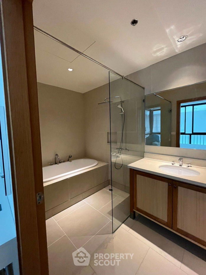 picture 1-BR Condo at The Empire Place near BTS Saint Louis (ID 2295661) - 7/9