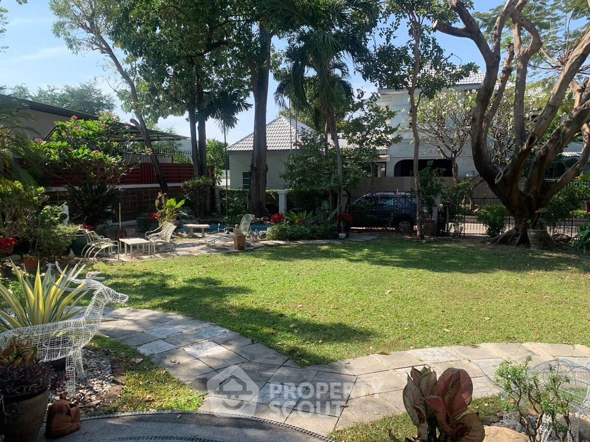 รูป บ้าน 4-ห้องนอน ที่ ลดาวัลย์ ศรีนครินทร์ ใน สำโรงเหนือ (ID 2006422) - รูปที่ 2/6
