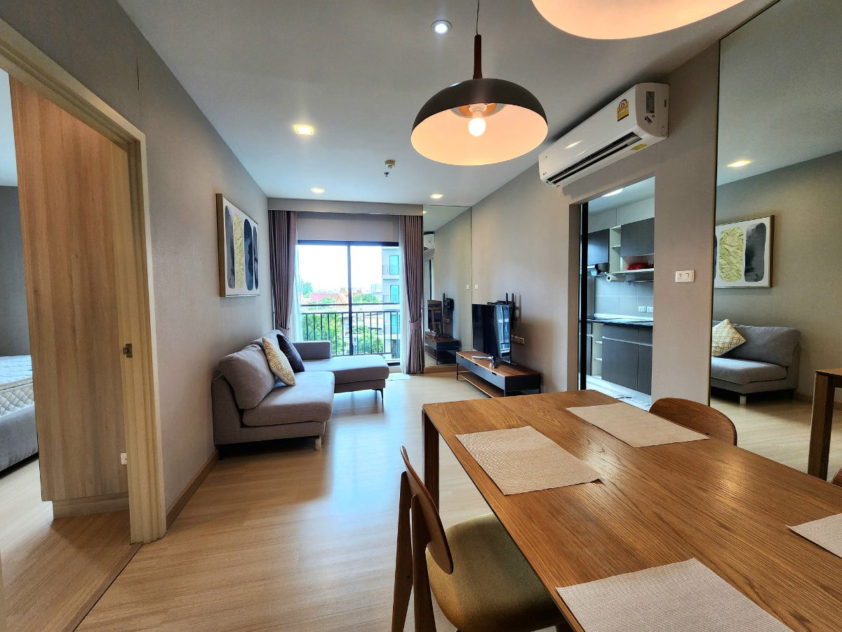 picture Reduced price** Sale / For rent Supalai City Resort Rama 8 **Real room, real picture** 2 bedrooms, 75 square meters, pool view SNS027 - 16/86