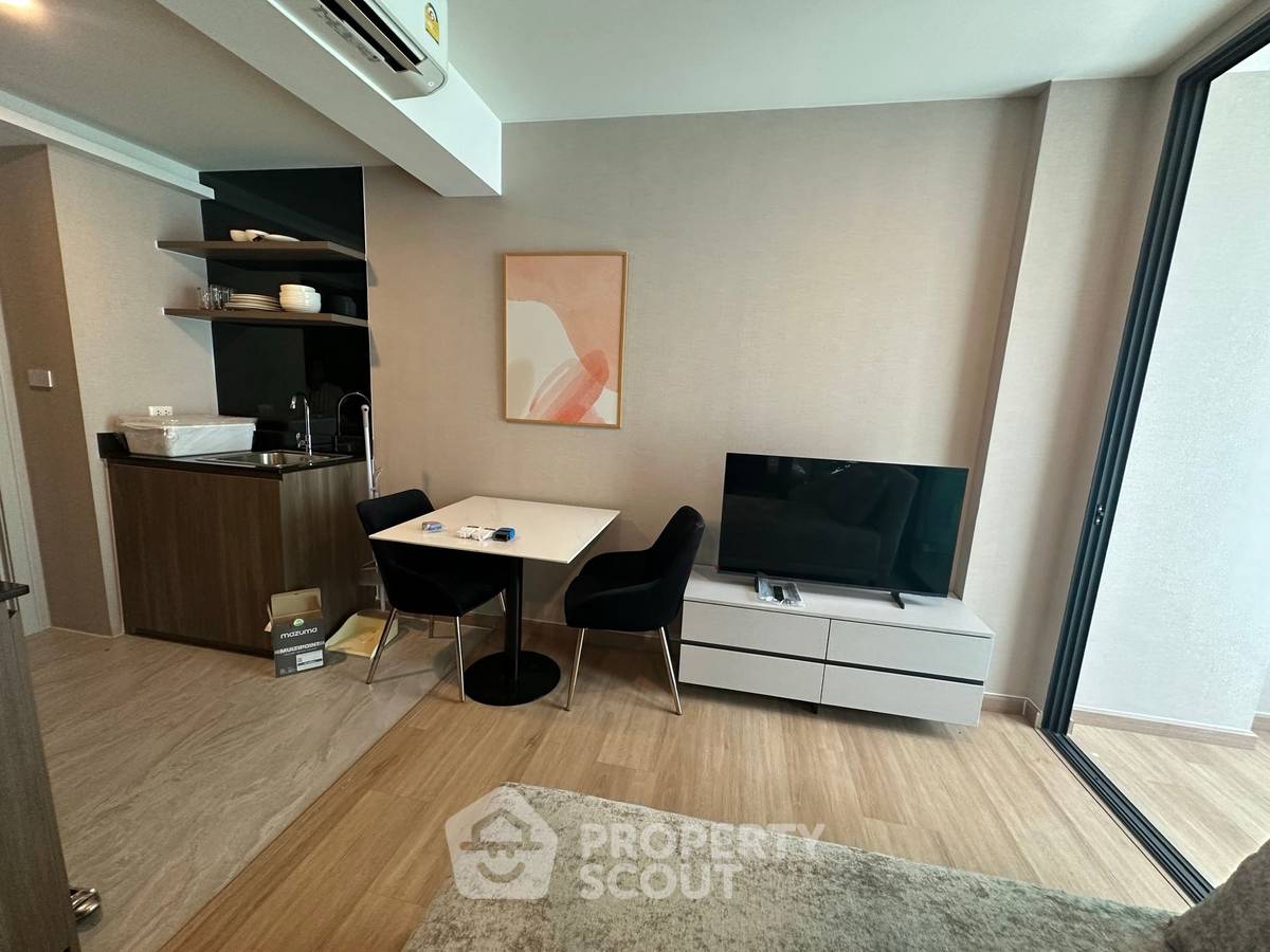 picture 1-BR Condo at Lloyd Soonvijai-Thonglor in Bang Kapi (ID 2297861) - 3/6