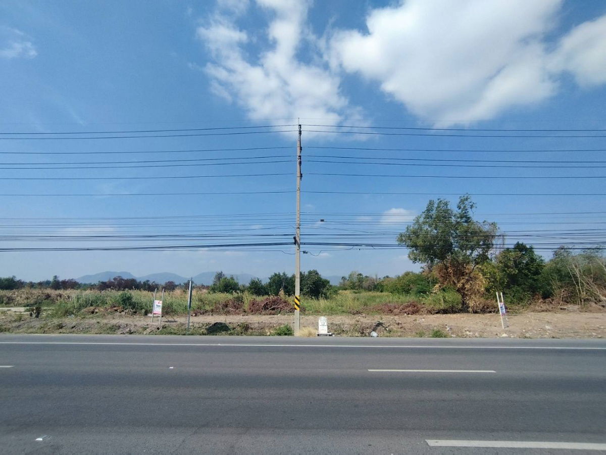 picture Vacant Land 13-2-60 Rai on Phetkasem Road, Hua Hin–Cha-Am - 4/10