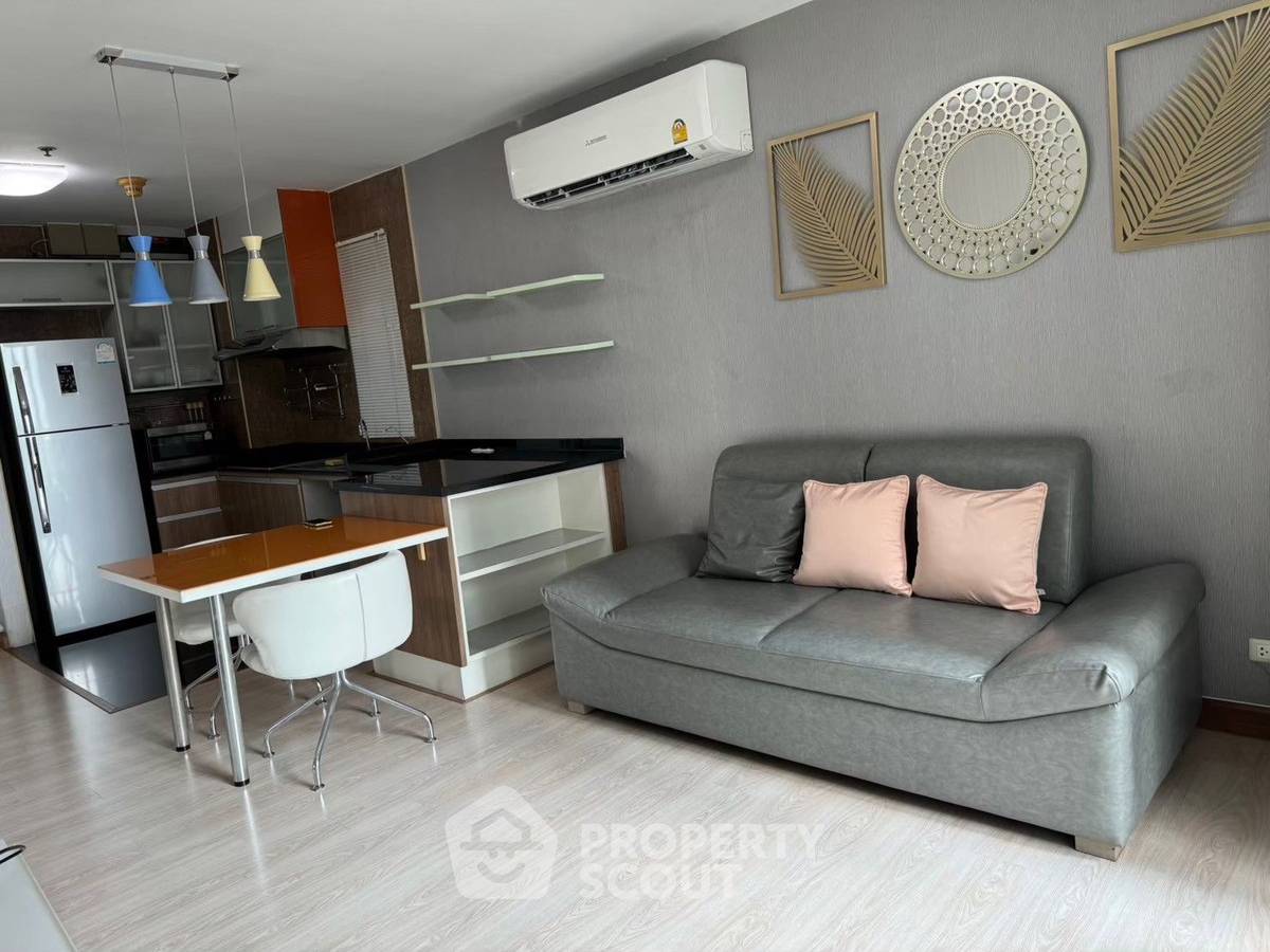 picture 2-BR Condo at Sukhumvit Plus near BTS Phra Khanong (ID 2298114) - 13/15