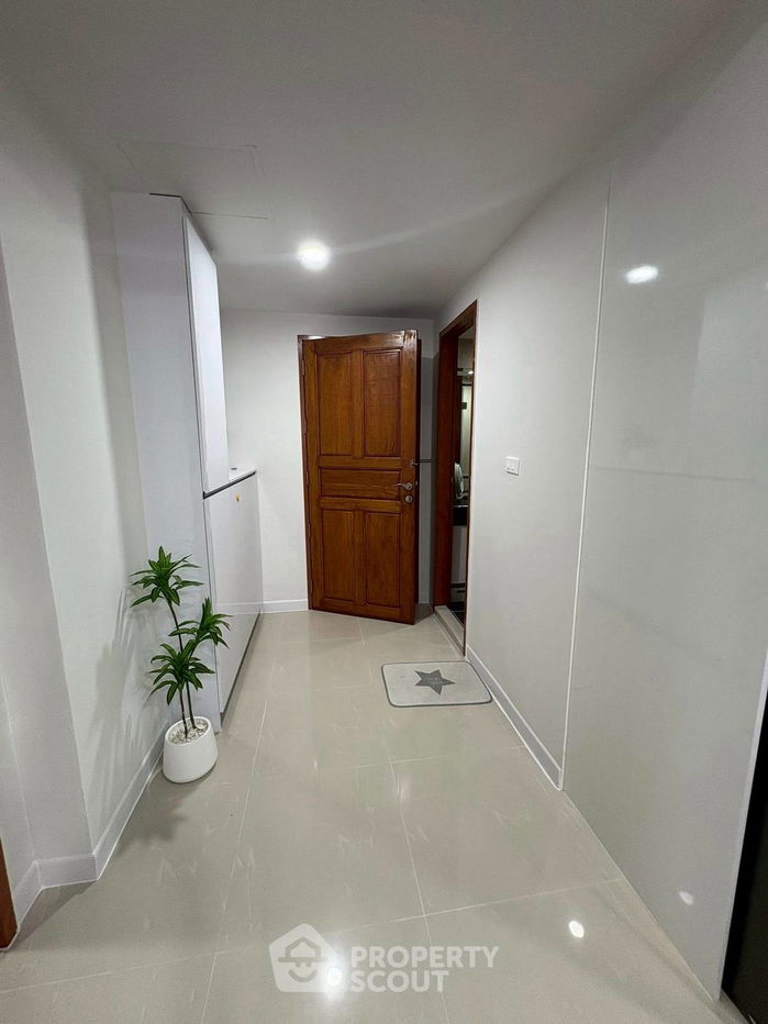 picture 2-BR Condo at Royal Hill Resort Condominium close to Pattaya South (ID 2297841) - 10/15