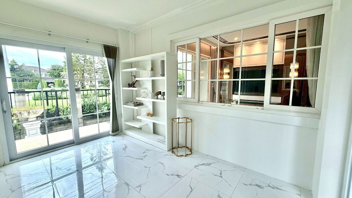 picture 🏡✨ Corner house for rent, Grandio Ladprao - Kaset Nawamin project, 3 bedrooms, 264 sq m. 💰 130,000 baht/month - 10/15