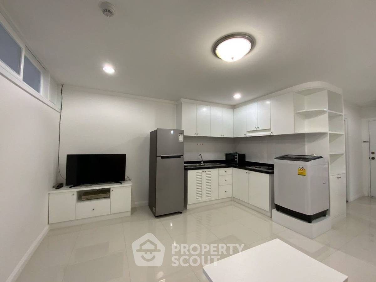 รูป คอนโด 1-ห้องนอน ที่ ศุภาลัย เพลส สุขุมวิท 39 ใกล้ BTS พร้อมพงษ์ (ID 2297757) - รูปที่ 2/6