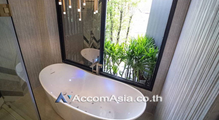 picture 🔼🔽 AccomA 📩 Private Swimming Pool 5 BR House in Phra Khanong Nuea (AA26511) - 19/20