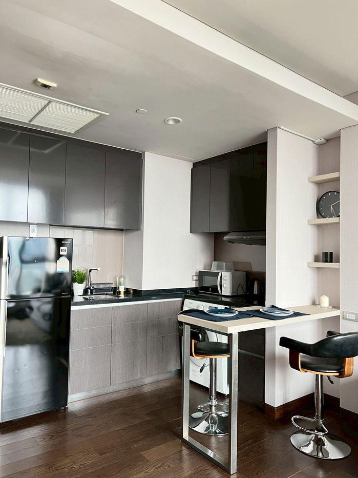 picture The Lumpini 24, fully furnished, 1 bedroom, 39 sq m, 35,000 baht - 1/7