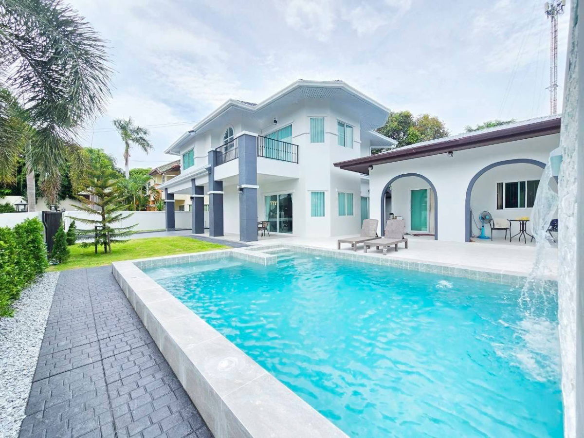 picture House for Sale – Greenfield Villa 2 (Khao Noi) Greenfield Villa 2 (Khao Noi) Land size: 116 sq.wah House details: 4 Bedrooms, 5 Bathrooms - 2/14