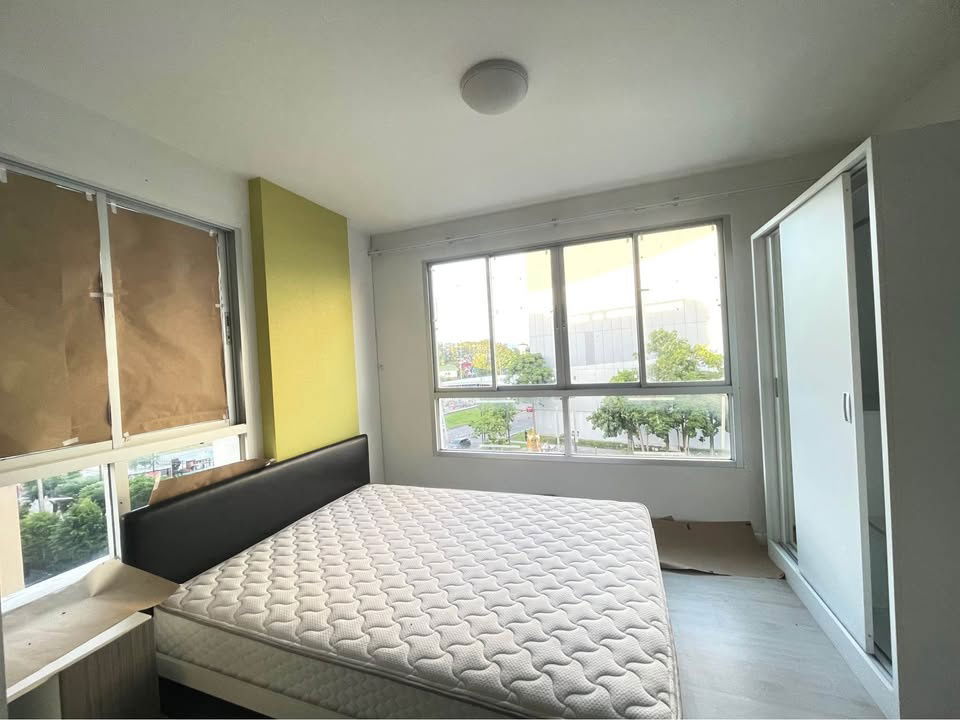 picture D Condo Sign for sale, next to Central Festival, outdoor view, corner unit, 1.85 million baht. - 6/7