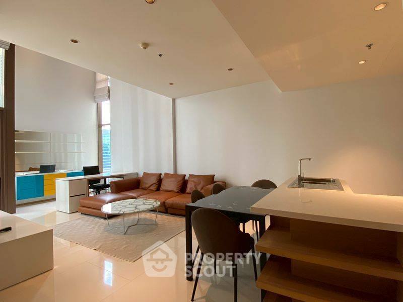 picture 1-BR Condo at The Empire Place near BTS Saint Louis (ID 2295661) - 7/20