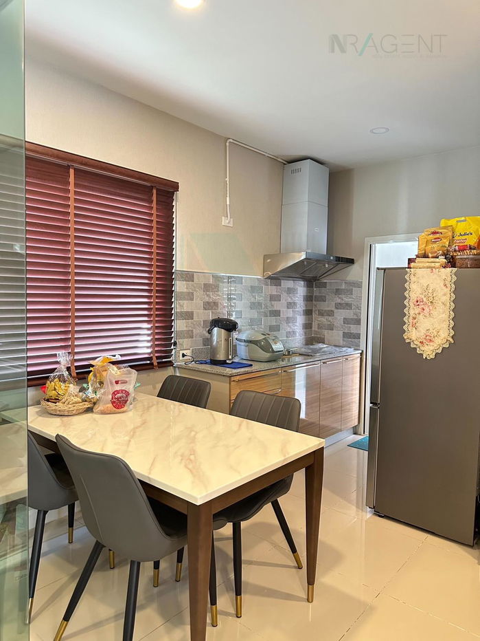 picture PERFECT PLACE RAMKHAMHAENG-SUVARNABHUMI 3 Building 1, Floor 2,3 bed room, Room size 120.00 sqm - 6/8