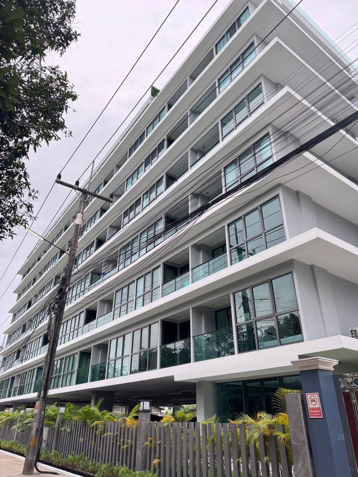 picture For sale The Breeze Beach Side 32 sq.m. - 21/24