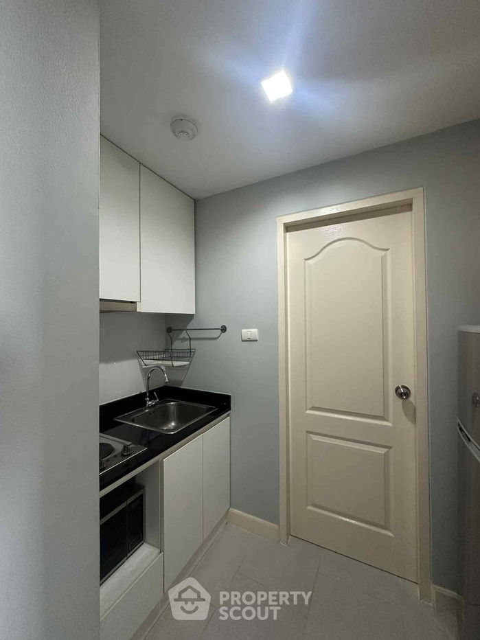picture 2-BR Condo at The Green III near BTS Punnawithi (ID 2297904) - 17/20