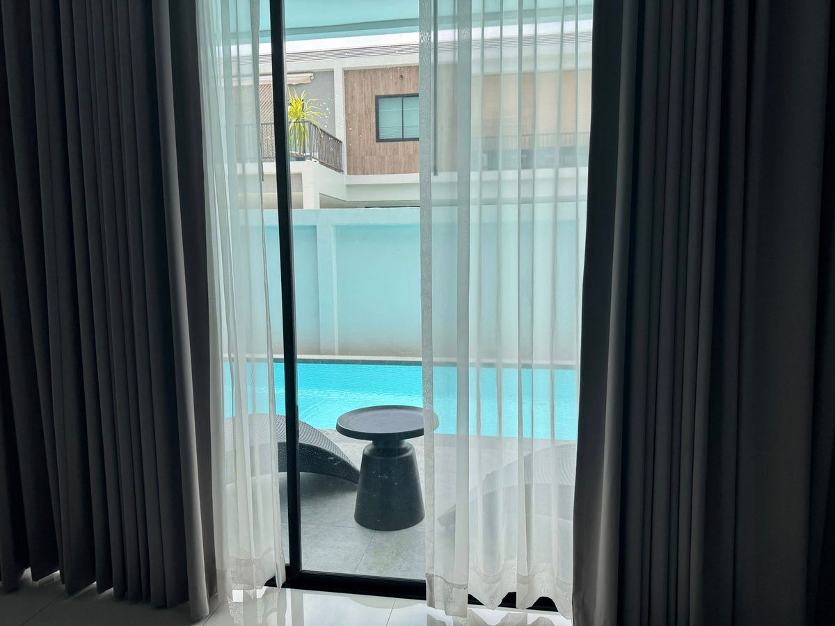 รูป Hivery Pool Villa – บ้าน 2 ชั้น ให้เช่าสำหรับอยู่อาศัย  3 ห้องนอน 3 ห้องน้ำ  1 ห้องครัว 1 ห้องนั่งเล่น - รูปที่ 9/15