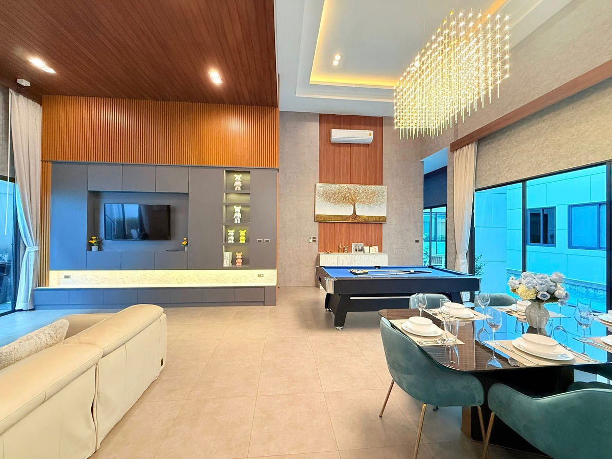 picture Luxury Pool Villa for Rent – Thungklom–Tanman 18  Rental Price: THB 180,000 / month5 bedrooms, 4 bathrooms - 8/14