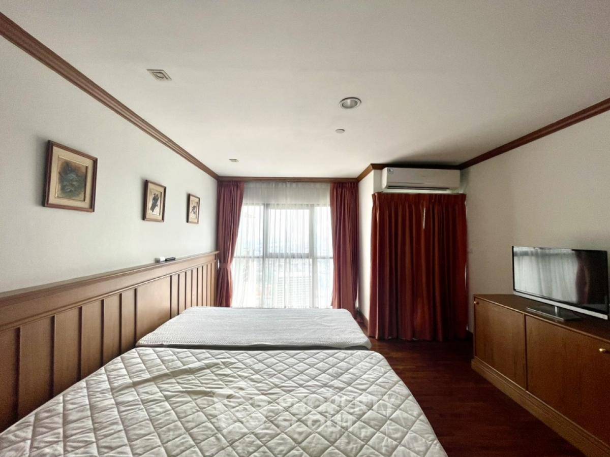 picture 3-BR Condo at Sathorn Gardens near MRT Si Lom (ID 2037543) - 17/23