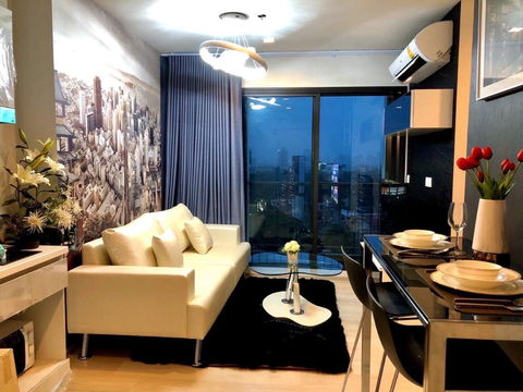Life One Wireless | 2 Bedroom for rent Nice Furnished and Good Location