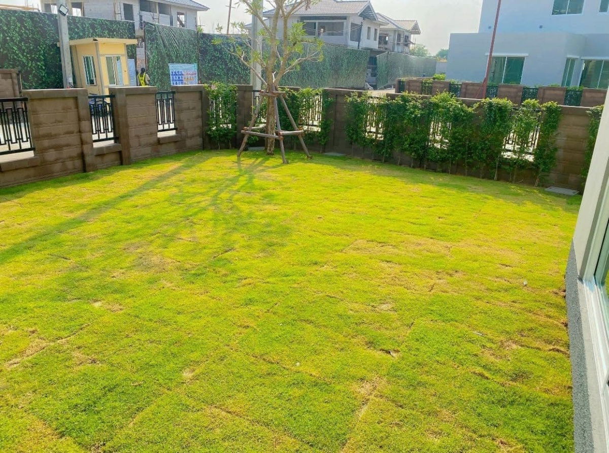 picture 𝗙𝗼𝗿 𝗥𝗲𝗻𝘁 1️⃣2️⃣.k.🔥🔥 #ReadyToMoveIn‼️ Brand new home, latest model, corner unit with garden | Prime location near Don Mueang Airport - 4/9