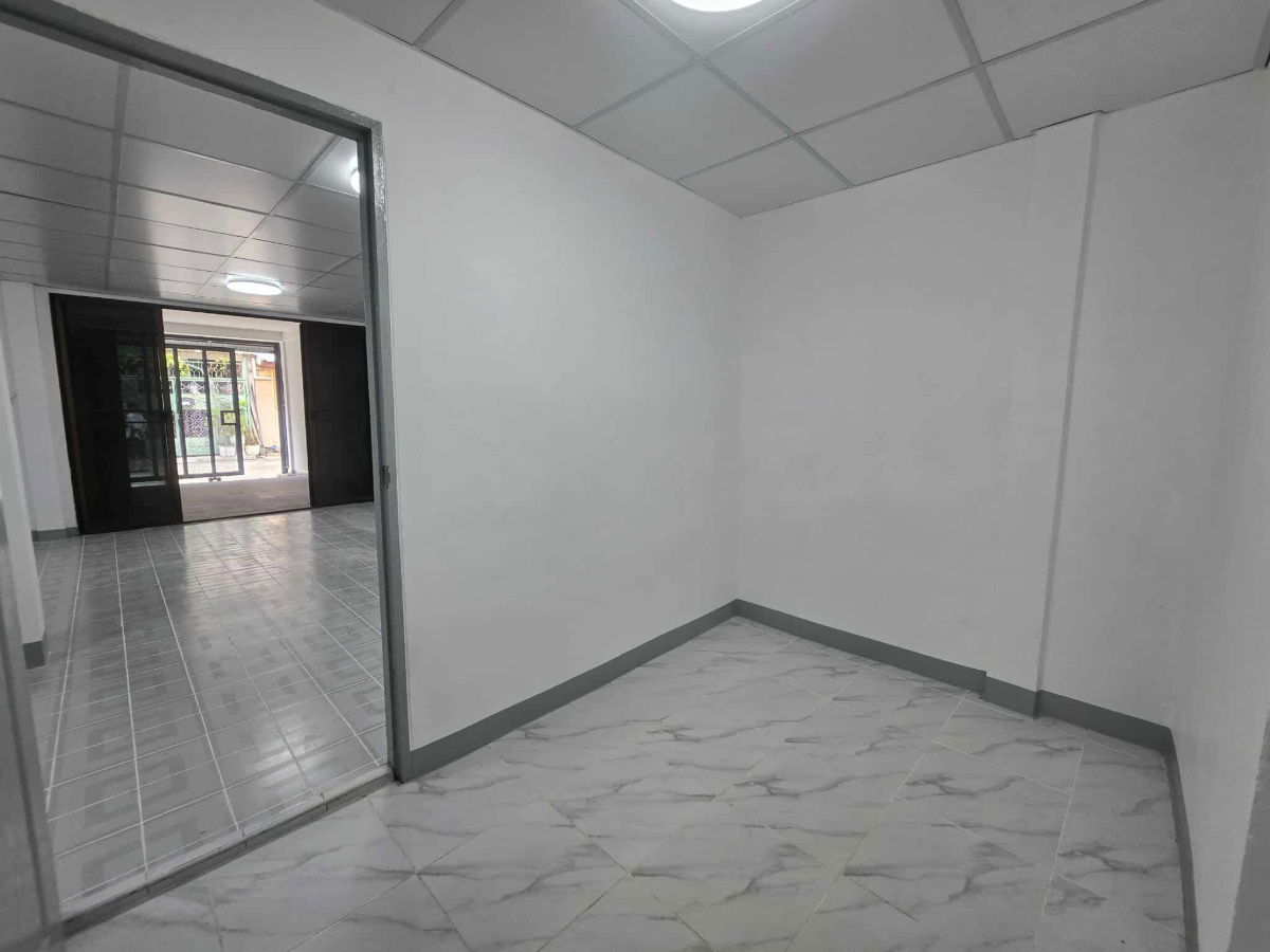 picture 3 bedroom 2 bathroom near MRT Huai Kwang - 11/22
