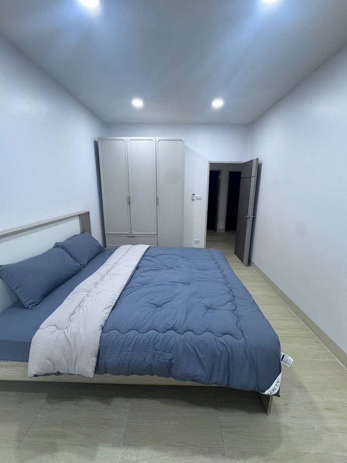 picture [For Rent] Townhome | Ratchada 18, Huai Kwang | 5 bedroom  - 16/25