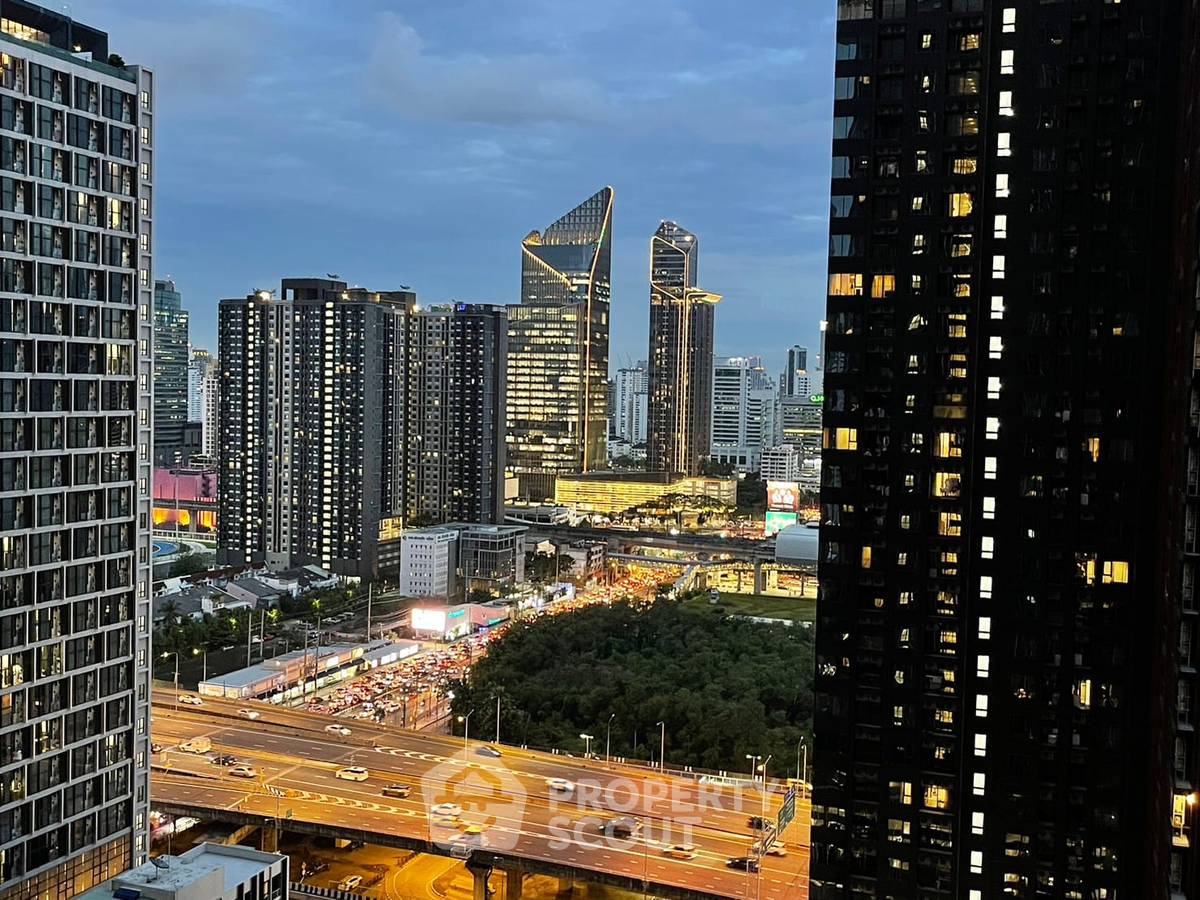 รูป คอนโด 1-ห้องนอน ที่ ไลฟ์ อโศก - พระราม 9 ใกล้ MRT พระราม 9 (ID 1300188) - รูปที่ 7/7