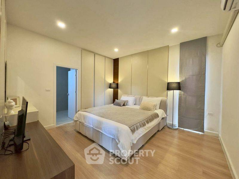 รูป บ้าน 3-ห้องนอน ใกล้ ชายหาดนาเกลือ (ID 2297970) - รูปที่ 10/14