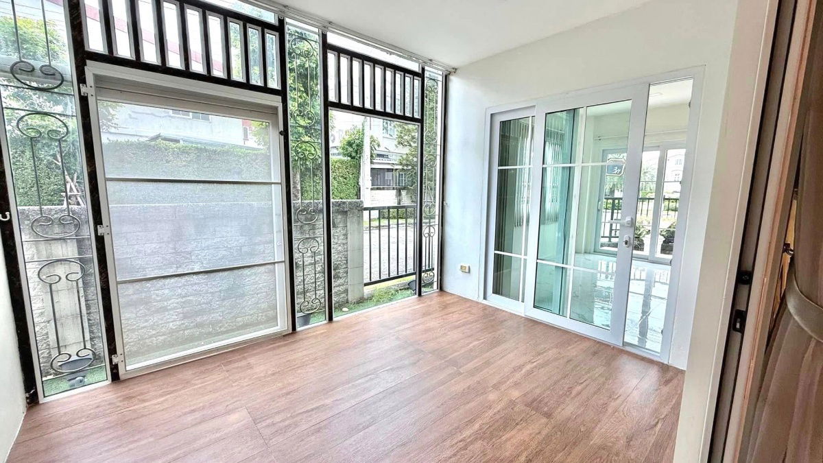 picture 🏡✨ Corner house for rent, Grandio Ladprao - Kaset Nawamin project, 3 bedrooms, 264 sq m. 💰 130,000 baht/month - 6/15