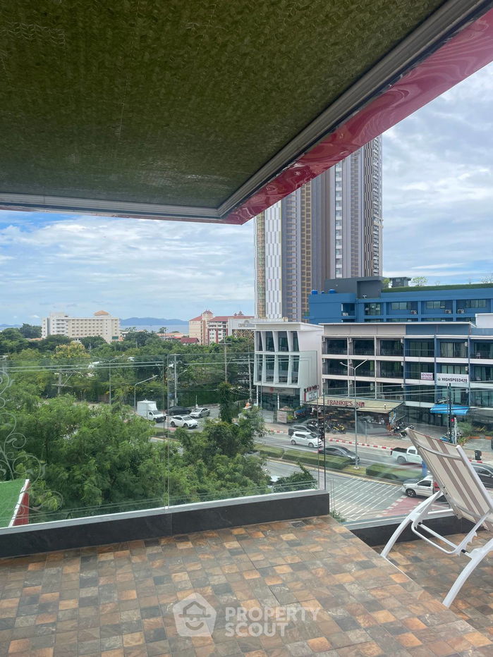 picture 1-BR Condo at The Riviera Ocean Drive close to Jomtien Beach (ID 2295157) - 3/31