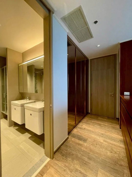 picture Penthouse for Rent : Noble Ploenchit  (BTS Ploenchit via skywalk) (Rt-01) - 18/20